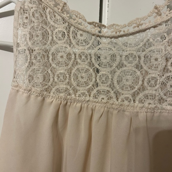 Monteau Cream Lace Detail Blouse - Picture 3 of 5